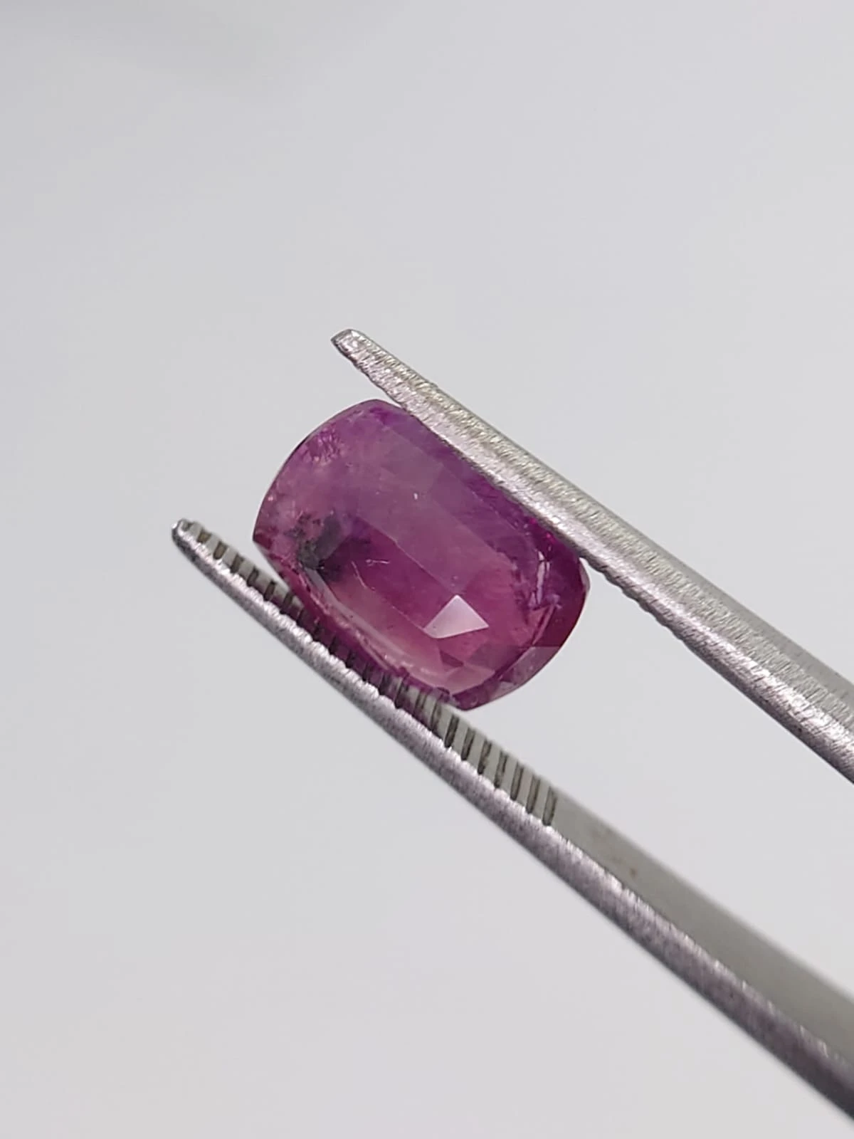 2.89ct  Natural Purplish Pink Ruby Loose gemstone from Pakistan — view 5